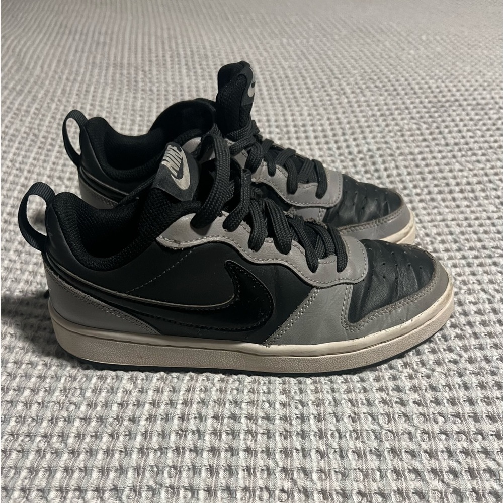 Youth boys Nike Court Borough Sneakers